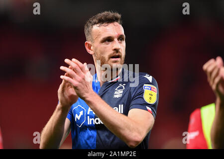 STOKE ON TRENT, en Angleterre. 27 septembre bataille peur Jack Robinson (18) La forêt de Nottingham au cours de la Sky Bet Championship match entre Stoke City et Nottingham Forest au stade de BET365, Stoke-on-Trent le vendredi 27 septembre 2019. (Crédit : Jon Hobley | MI News) photographie peut uniquement être utilisé pour les journaux et/ou magazines fins éditoriales, licence requise pour l'usage commercial Crédit : MI News & Sport /Alamy Live News Banque D'Images