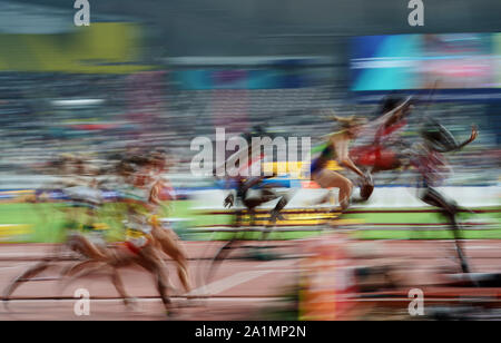 Doha, Qatar. 27 Sep, 2019. Winfred Mutile Yaviof Kiyeng Bahreïn Hyvin du Kenya au cours des 17ème Championnats du monde d'athlétisme IAAF entre match et jour 1 au Khalifa Stadium de Doha, au Qatar. Ulrik Pedersen/CSM/Alamy Live News Banque D'Images