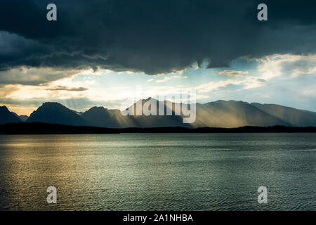 Rayons de Soleil sur le lac Jackson et la chaîne Teton, Grand Teton National Park Banque D'Images