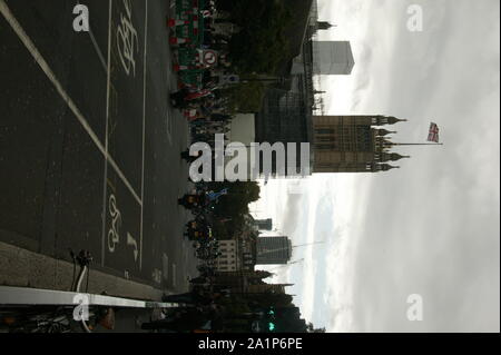 Les Motards Zoulou opération Anciens Combattants et manifestation à la place du Parlement, Londres, Royaume-Uni. Banque D'Images