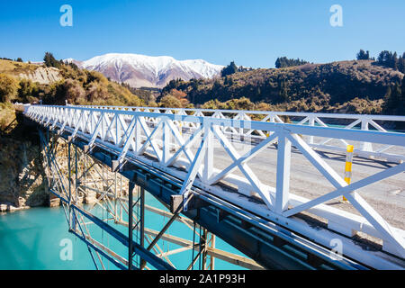 Gorges de Rakaia sur une journée ensoleillée en Nouvelle Zélande Banque D'Images