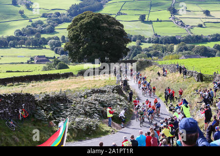 Harrogate, Royaume-Uni. 28 Sep, 2019. HARROGATE, 29-09-2019, randonnée à vélo, wk wielrennen, championnats du monde, les femmes, le peloton à la poursuite d'Annemiek van Vleuten Crédit : Pro Shots/Alamy Live News Banque D'Images