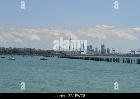 Vue d'ensemble de la ville d'Auckland, Nouvelle-Zélande mer bleue Banque D'Images