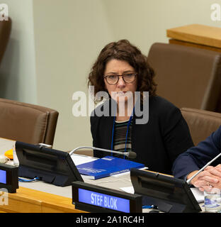 New York, États-Unis. 27 Sep, 2019. Clare diplomate Walsh participe à un plan de mobilisation du sommet Finances contre l'esclavage et la traite au cours de 74e AG ONU au Siège de l'ONU (photo de Lev Radin/Pacific Press) Credit : Pacific Press Agency/Alamy Live News Banque D'Images