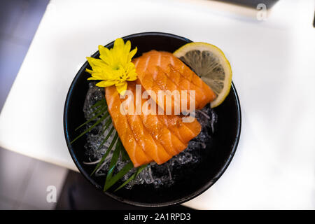 Sashimi de saumon Banque D'Images