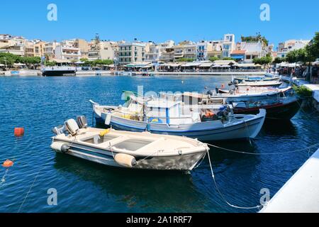 Grèce Crète. 09-09-2019. Lac Voulismeni à Agios Nikolaos. Banque D'Images