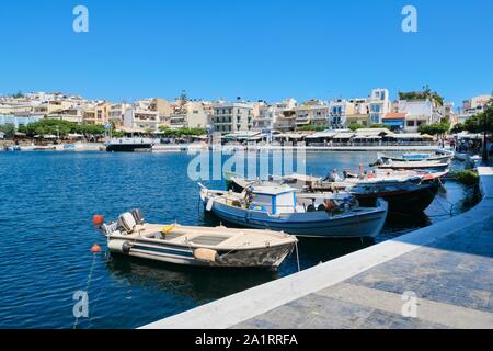 Grèce Crète. 09-09-2019. Lac Voulismeni à Agios Nikolaos. Banque D'Images