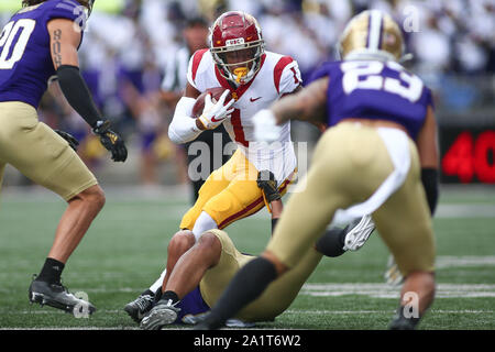 Seattle, WA, USA. 28 Sep, 2019. Southern California Trojans receveur Velus Jones Jr (1) est présenté après un coup de retour pendant un match entre la Californie du sud de Troie et Washington Huskies au champ d'Alaska Airlines au Husky Stadium à Seattle, WA. Les Huskies ont remporté 28-14. Sean Brown/CSM/Alamy Live News Banque D'Images