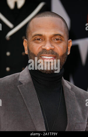 Los Angeles, CA. 28 Sep, 2019. Mike Epps assiste à la première mondiale de la 'Dolemite est mon nom' au Regency Village Theatre le 28 septembre 2019 à Los Angeles, CA. Credit : Arc Sh/Espace d'image/media/Alamy Punch Live News Banque D'Images