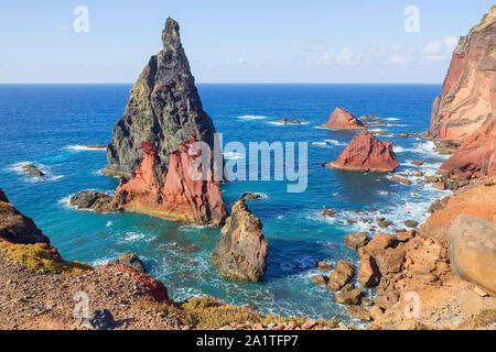 Formations de roche volcanique à Ponta de Sao Lourenco, la partie la plus orientale de l'île de Madère, Portugal Banque D'Images