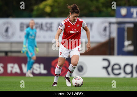 Manchester, Angleterre - 29 SEPTEMBRE : Jennifer Beattie d'Arsenal sur la balle au cours de la FA Women's super match de championnat entre Arsenal et Brighton & Hove Albion WFC à Meadow Park, le 26 septembre 2019 à Borehamwood, Angleterre. Sport : Crédit Photo Presse/Alamy Live News Banque D'Images