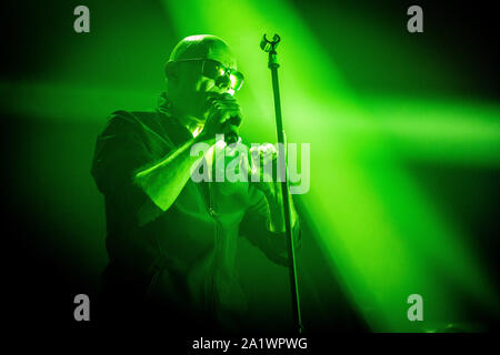 Oslo, Norvège. Septembre 28th, 2019. Le groupe de rock anglais The Sisters of Mercy effectue un concert live de la Rockefeller à Oslo. Ici singer Andrew Eldritch est vu sur scène. (Photo crédit : Gonzales Photo - Tord Litleskare). Banque D'Images