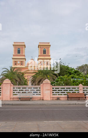 Pondicherry/Inde- 3 septembre 2019 : l'église Notre Dame des Anges à Pondicherry, Puducherry Banque D'Images