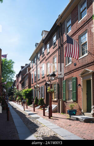 Philadelphia Elfreth's Alley, vue de Elfreth's Alley - datant de 1722 le site est la plus ancienne rue résidentielle dans le USA, Philadelphia, PA, USA Banque D'Images