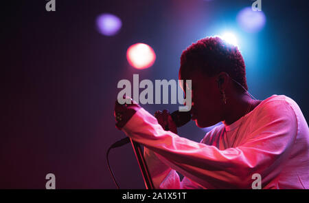 Copenhague, Danemark. Septembre 26th, 2019. Le chanteur britannique et auteur-compositeur Arlo Parcs effectue un concert live à Pumpehuset à Copenhague. (Photo crédit : Gonzales Photo - Nikolaj Bransholm). Banque D'Images