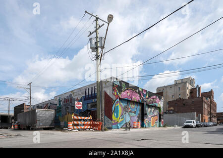 L'art de mur de graffitis dans le centre-ville de Detroit Banque D'Images