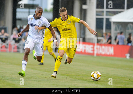 Columbus, Ohio, USA. Sep 29, 2019. Dimanche, 29 Septembre, 2019 : Columbus Crew SC avant Pedro Santos (7) avec l'Union de Philadelphie avant Fafa Picault (9) dans la première moitié du match entre l'Union de Philadelphie et Columbus Crew Stadium, MAPFRE à SC à Columbus OH. Crédit Photo obligatoire : Dorn Byg/Cal Sport Media. L'Union de Philadelphie 0 - Columbus Crew SC Crédit : Cal Sport Media/Alamy Live News Banque D'Images