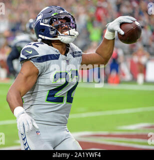 Glendale, États-Unis. Sep 29, 2019. Seattle Seahawks' C.J Prosise participe commence à célébrer marquant un touché au quatrième trimestre contre l'Arizona Cardinals au stade de State Farm, à Glendale (Arizona) le dimanche, Septembre 29, 2019. Les Seahawks défait les cardinaux 27-10. Photo par Art Foxall/UPI UPI : Crédit/Alamy Live News Banque D'Images