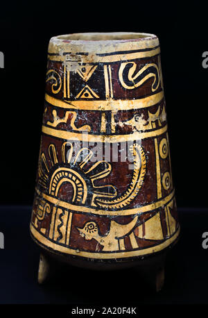 Vase avec pied cloches 1000-1521, Mexique, Oaxaca, État, (Terre cuite), l'Amérique américaine. Banque D'Images