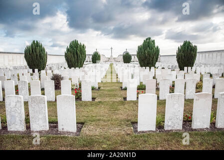 CWGC Loos Memorial et cimetière de Dud Corner près de Lens commémorant surtout ceux qui ont été tués à la bataille de Loos en 1915 Banque D'Images