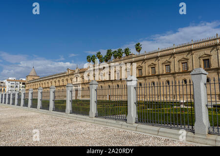 Ancien Hôpital cinq blessures et siège de la Parlement andalou. Banque D'Images