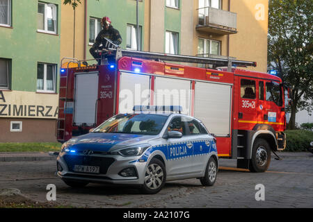 Szczecin, Poland-August 2019 : l'action de la brigade de pompiers et de la police dans une résidence Banque D'Images