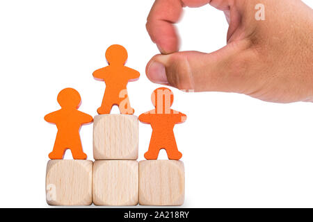 Remplacement du conseil exécutif représenté en face de mâle en bois in front of white background Banque D'Images