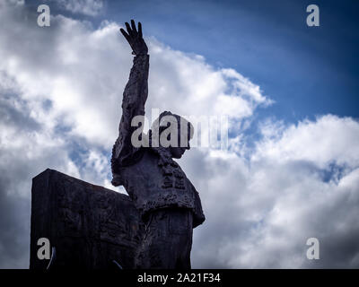 MADRID, ESPAGNE-22 septembre 2019 : Monument à torero Jose Cubero Sanchez ("El Yiyo") par Luis A. Sanguino près de Plaza de Toros de Las Ventas Banque D'Images