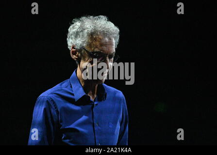 Brno, République tchèque. Sep 29, 2019. Orchestre Georges-Elie Octors effectue l'Einstein sur la plage, en concert de l'opéra, dans le festival d'automne morave à Brno, en République tchèque, le 29 septembre 2019. Crédit : Igor Zehl/CTK Photo/Alamy Live News Banque D'Images