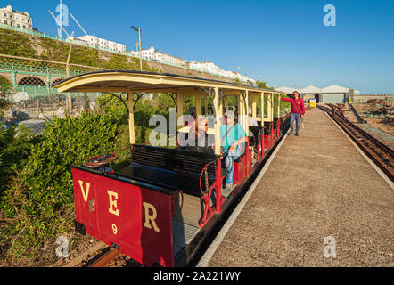 Volks Electric Railway, front de mer de Brighton. Banque D'Images