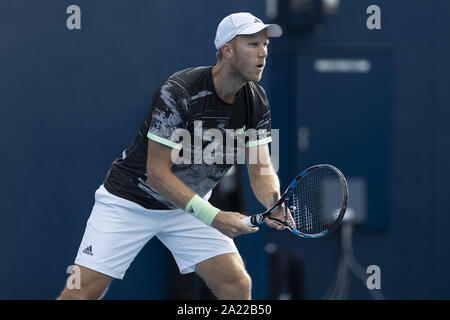 Tokyo, Japon. Sep 30, 2019. Dominic Inglot (GBR) en action au cours de la première journée du Rakuten Japon Open Tennis Championships 2019, Men's match de double, au Colisée Ariake. Le tournoi a eu lieu du 30 septembre au 6 octobre. Dominic Inglot (GBR) et Austin Krajicek (USA) a remporté plus de Jean-Julien Rojer (NED) et Horia Tecau Crédit : Rodrigo Reyes Marin/ZUMA/Alamy Fil Live News Banque D'Images