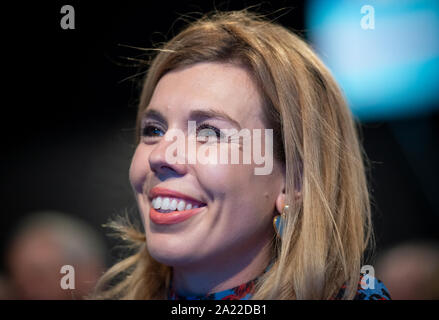 Manchester, UK. Le 30 septembre 2019. Carrie Conservationist Symonds, partenaire de premier ministre Boris Johnson, assiste à la deuxième journée du congrès du parti conservateur à Manchester. © Russell Hart/Alamy Live News. Banque D'Images