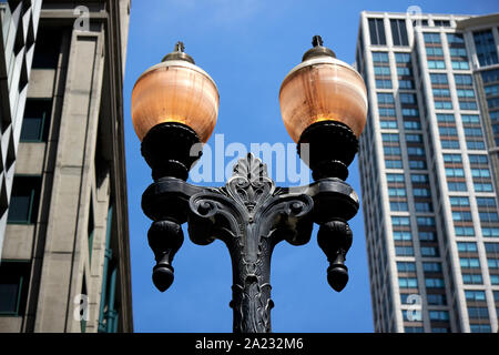 Orné double lampe de rue de Chicago Chicago Illinois Etats-Unis d'Amérique Banque D'Images