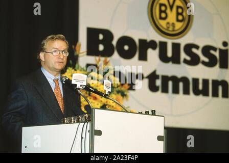 Dortmund, Allemagne. 26 Sep, 2019. firo : 05/1996 Foot, 1.Bundesliga : Borussia Dortmund BVB BVB Président Dr. Gerd Niebaum. JHV | Conditions de crédit dans le monde entier : dpa/Alamy Live News Banque D'Images