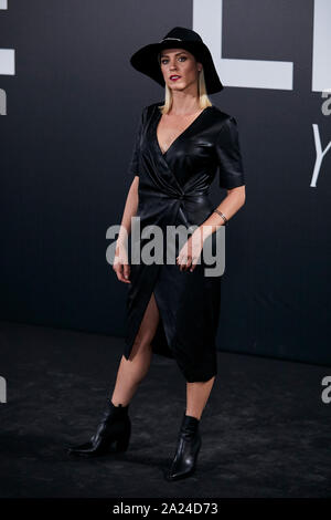 Madrid, Espagne. Sep 30, 2019. Maggie Civantos assiste à la Yves Saint Laurent 'libre' présentation au Real Fabrica de Tapices de Madrid. Credit : SOPA/Alamy Images Limited Live News Banque D'Images