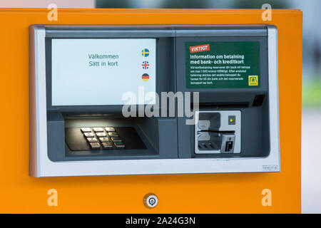 Göteborg, Suède. 28 Sep, 2019. La machine de paiement vu à la station de Preem à Göteborg. Swedish petroleum corporation administré par milliardaire Mohammed Hussein Al-Amoudi. Credit : Karol Serewis SOPA/Images/ZUMA/Alamy Fil Live News Banque D'Images