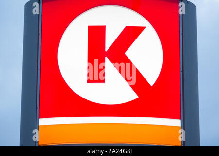 Göteborg, Suède. 28 Sep, 2019. Logo Circle K vu de Göteborg. Projet de budget suédois tient compte de la diminution des impôts de biocarburants pour 2020. Credit : Karol Serewis SOPA/Images/ZUMA/Alamy Fil Live News Banque D'Images