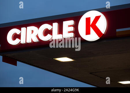 Göteborg, Suède. 28 Sep, 2019. Logo Circle K vu de Göteborg. Projet de budget suédois tient compte de la diminution des impôts de biocarburants pour 2020. Credit : Karol Serewis SOPA/Images/ZUMA/Alamy Fil Live News Banque D'Images