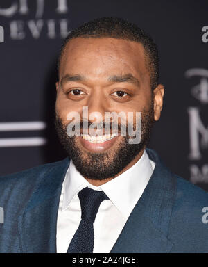 HOLLYWOOD, CA - 30 SEPTEMBRE : Chiwetel Ejiofor assiste à la première mondiale de "Disney : maléfique maîtresse du Mal' au El Capitan Theatre le 30 septembre 2019 à Los Angeles, Californie. Banque D'Images