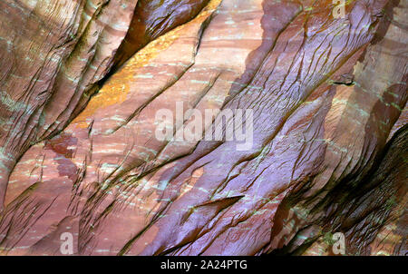Macro photo de grosses pierres et les montagnes dans un parc Banque D'Images