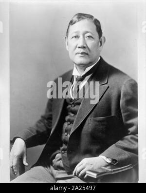 Commissaire Philippine Yangco Teodoro R. Yangco, Commissaire résident de l'îles des Philippines. M. Yangco est bien connu pour son intérêt pour le développement industriel et le commerce des Philippines ainsi que pour son intérêt pour la philanthropie, mais il est mieux connu à Washington local en tant que gardienne de la peu de jumeaux siamois, Lucia et Simplicio Godino. Banque D'Images