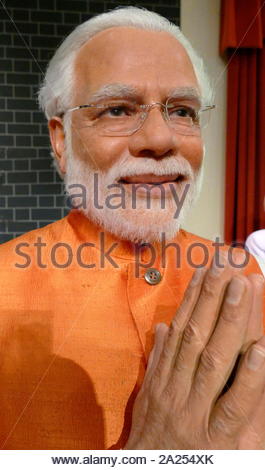 Statue de cire représentant Narendra Modi (né le 17 septembre 1950) ; Premier Ministre de l'Inde depuis mai 2014. Il a été le premier ministre du Gujarat, de 2001 à 2014. Modi, un membre du Bharatiya Janata Party (BJP). Banque D'Images