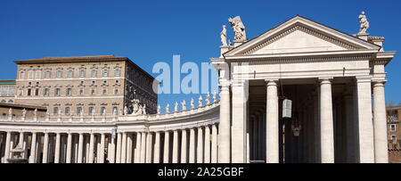 L'extérieur de l'appartements pontificaux sur la Place Saint-Pierre, dans la Cité du Vatican. Banque D'Images