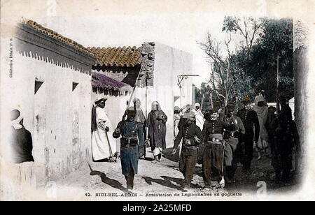 Le légionnaire français soldats coloniaux sur le drapeau devoir à Sidi Bel Abbès, Algérie 1909 carte postale. Banque D'Images