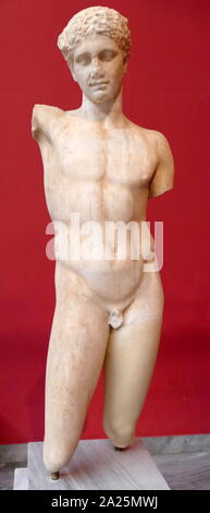 Pentelic statue en marbre d'un athlète. Original par Polykleitos. Banque D'Images