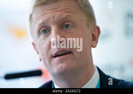 Manchester, UK. 1 octobre, 2019. Oliver Dowden MP, Ministre de l'Cabinet Office, prend la parole à l'échange et d'Inmarsat marge 'La concurrence sur l'ultime frontière : la mise en Œuvre du programme du premier ministre sur l'espace' Credit : Russell Hart/Alamy Live News Banque D'Images