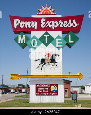 Pony Express Motel sign, Saint Joseph, Missouri Banque D'Images