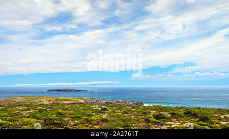 Fliders Chase Park vue vers l'Admirals Arch, Kangaroo Island, Australie du Sud Banque D'Images