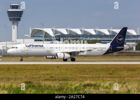 Munich, Allemagne - le 20 juillet 2019 : Lufthansa Airbus A321 avion à l'aéroport de Munich (MUC) en Allemagne. Dans le monde d'utilisation | Banque D'Images