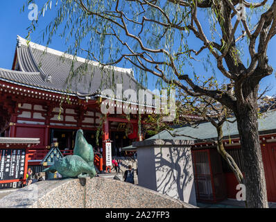 Tokyo, Japon - 30 octobre 2018 : Un détail dans le Senso - ji temple bouddhiste, Tokyo, Japon Banque D'Images